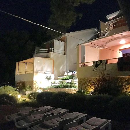 Apartments Nautic Zavala Dış mekan fotoğraf