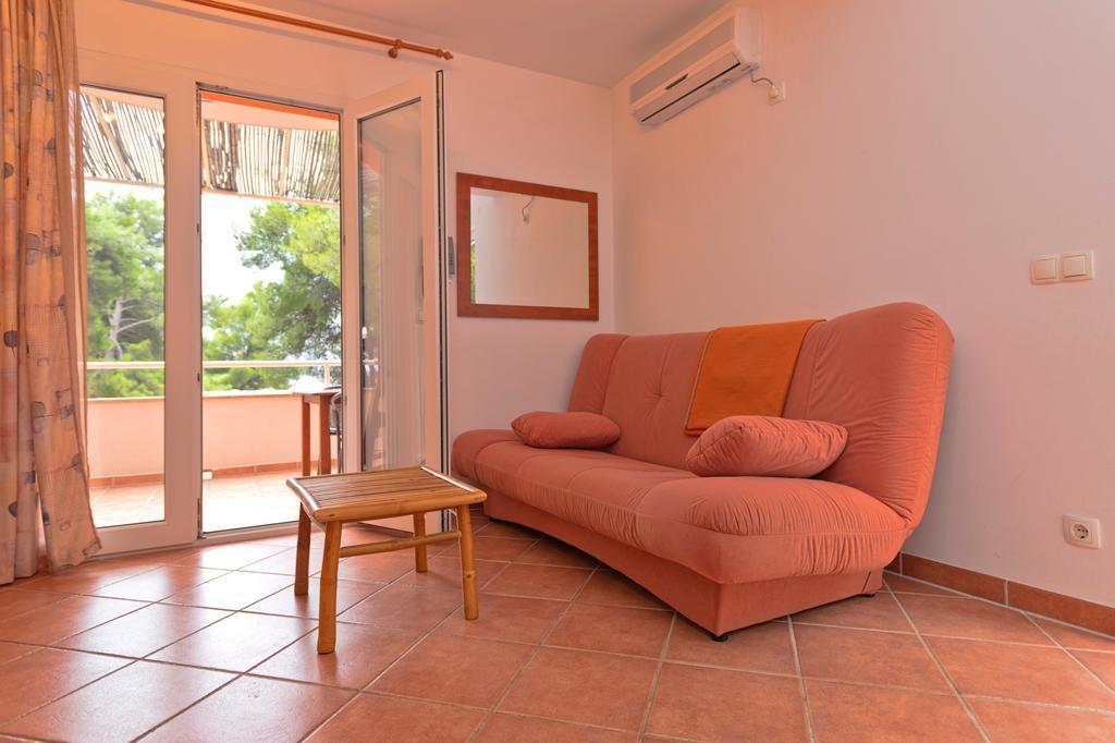 Apartments Nautic Zavala Dış mekan fotoğraf