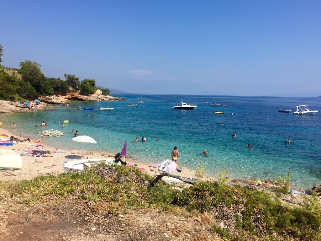 Apartments Nautic Zavala Dış mekan fotoğraf