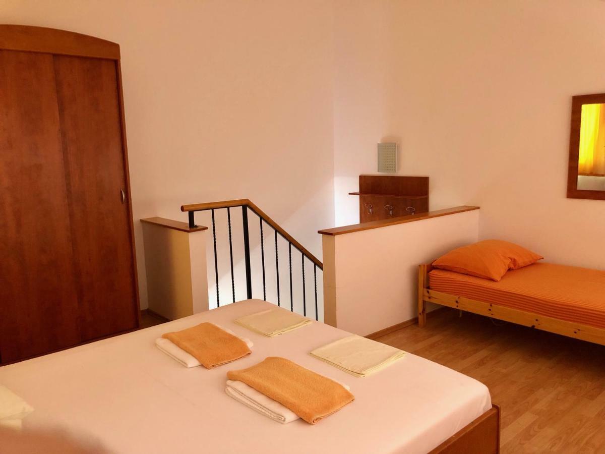 Apartments Nautic Zavala Dış mekan fotoğraf